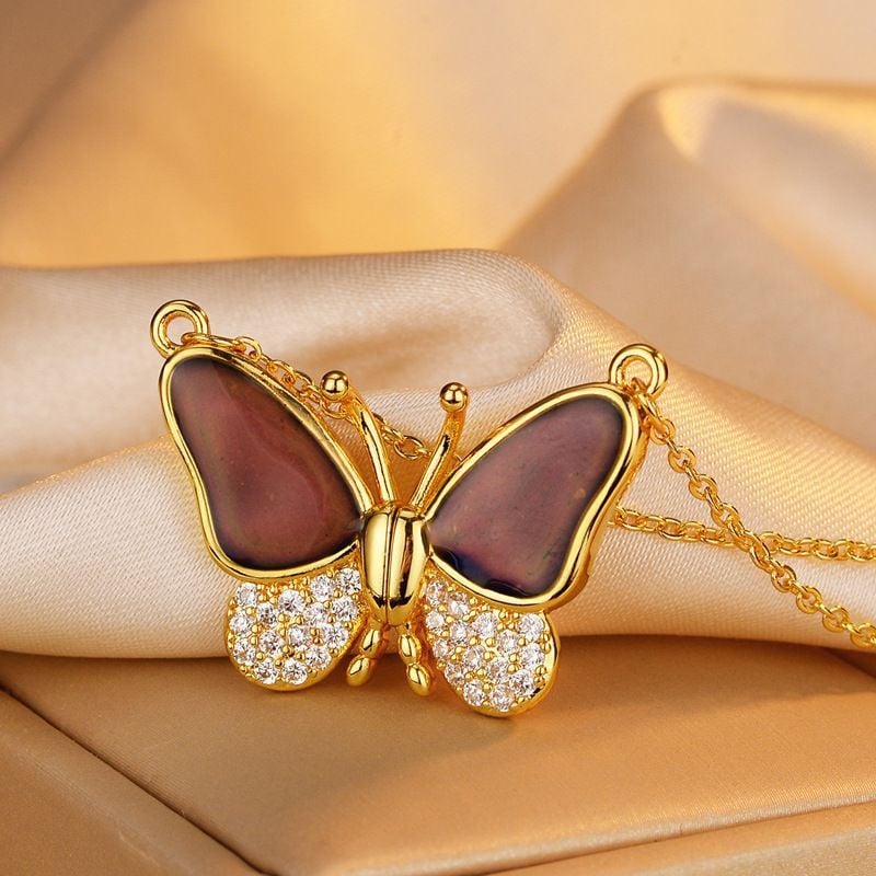 🦋 Color Changing Butterfly Necklace 📿