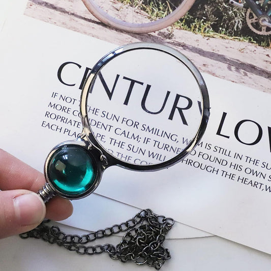 Magnifying Glass, Loupe Pendant Necklace Gift Magnifying Glass Necklace Vintage 10X Magnifying Reading Magnifier Decorative Gift, White