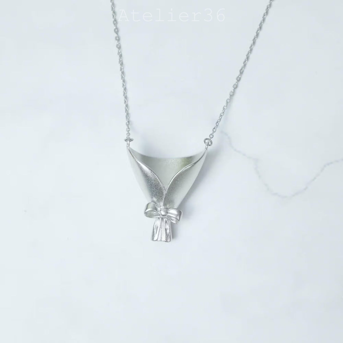 Bloomelle Flower Necklace