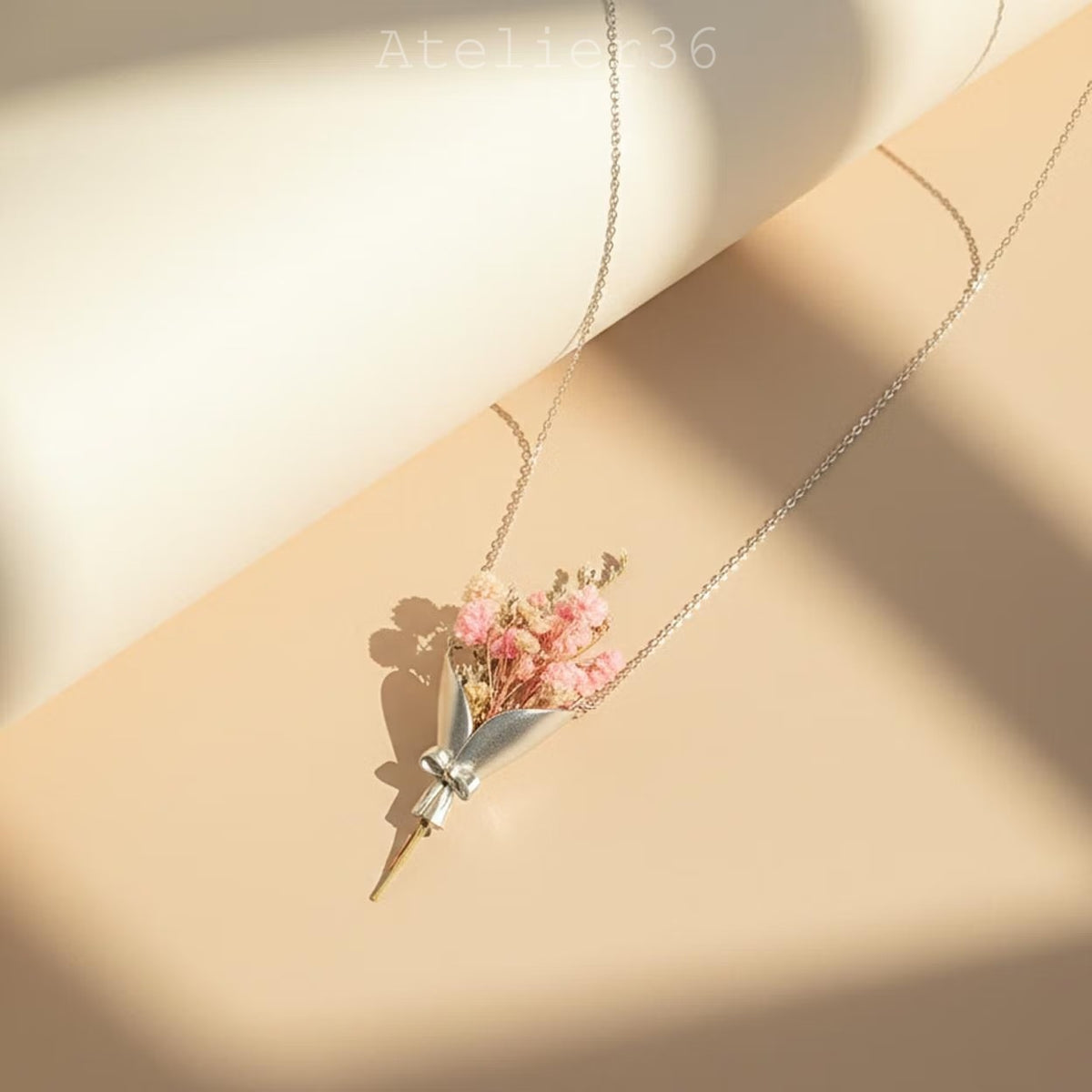 Bloomelle Flower Necklace