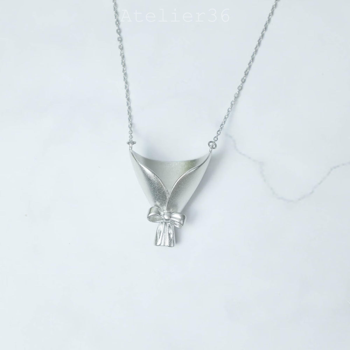 Bloomelle Flower Necklace